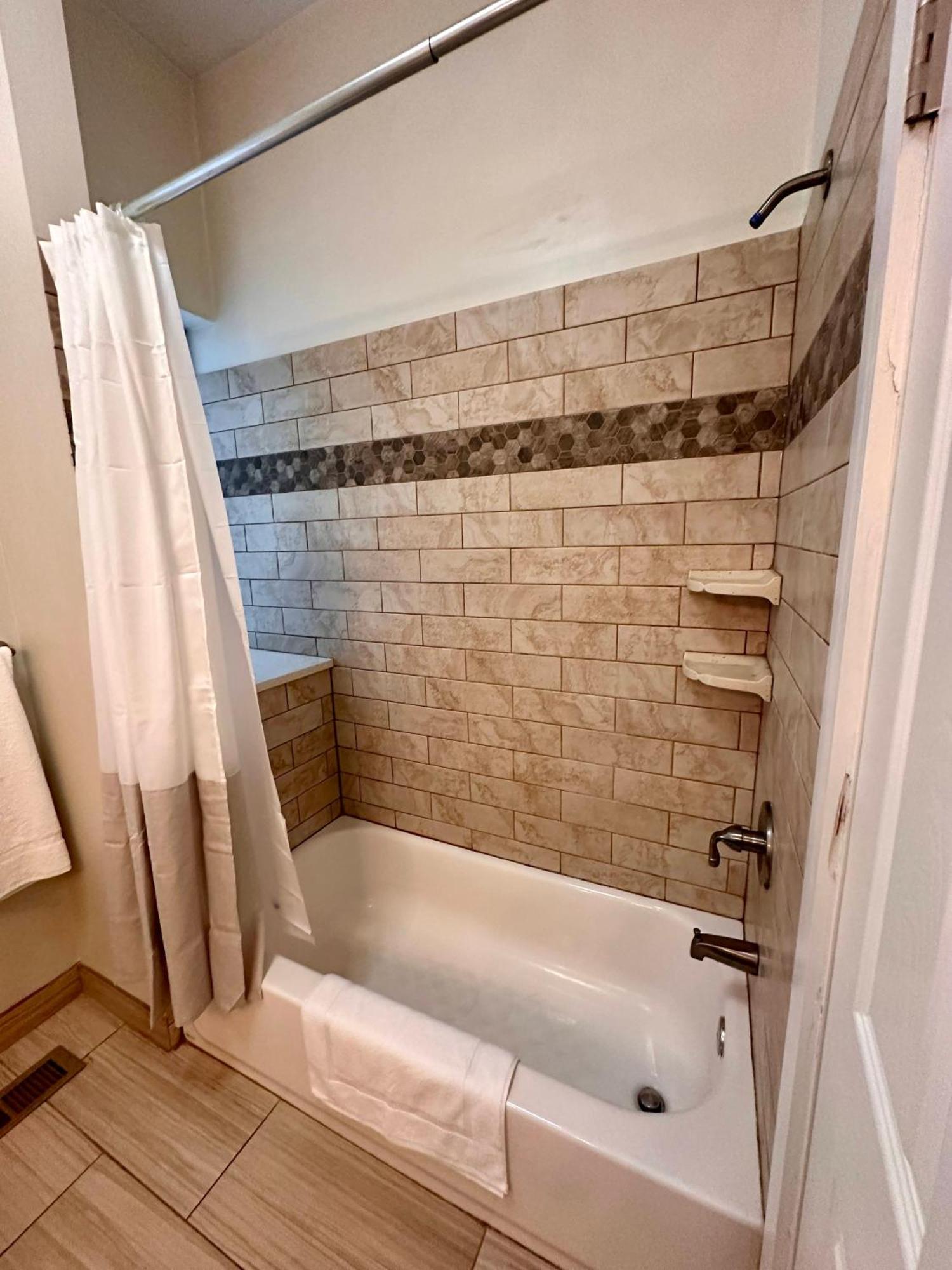 Bucktown 2Br Flat Near The 606 シカゴ エクステリア 写真